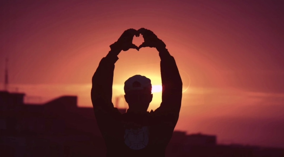 ¡Ni cenizas ni dolor! 5 razones por las que deberías alejarte de alguien que no entiende lo que vales